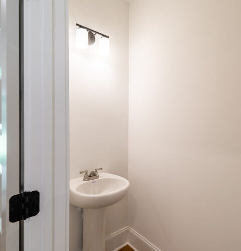 169 Vine Street - Powder Bathroom