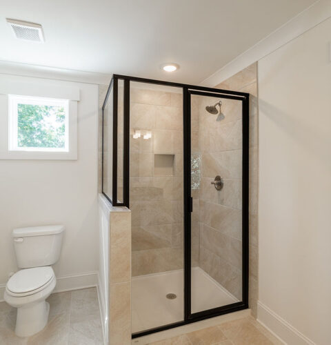 169 Vine Street - Primary Bathroom