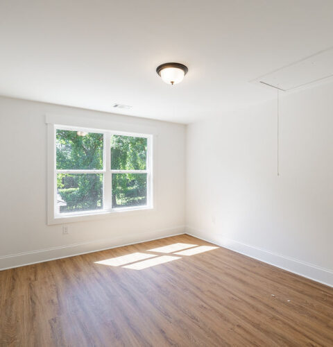 169 Vine Street - Bedroom